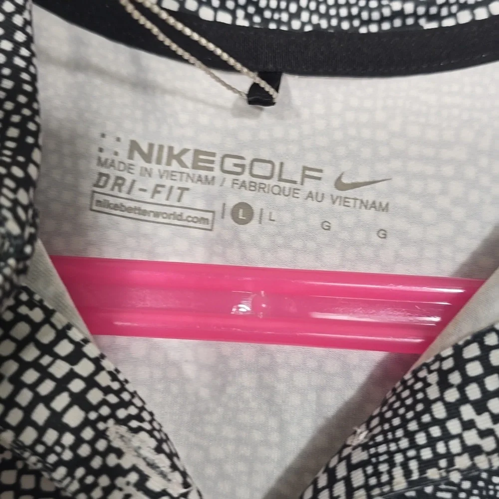 NWT Nike golf shirt - Picture 4 of 4